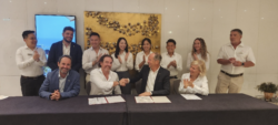 Asia yachting + Fountaine Pajot teams sign partnership at Cannes