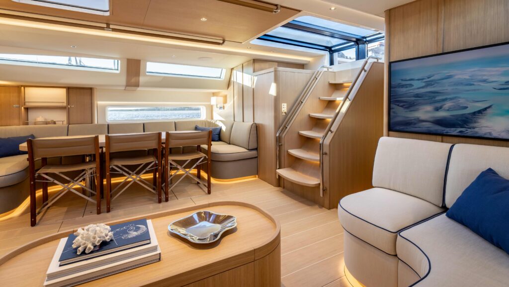 saloon Swan80 Nautor Swan Elvi