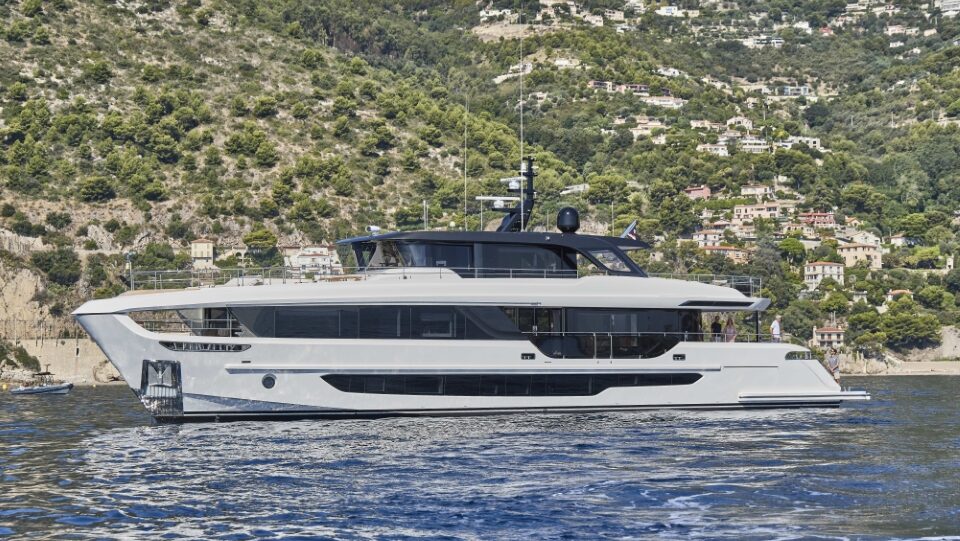 Majesty 100 Terrace