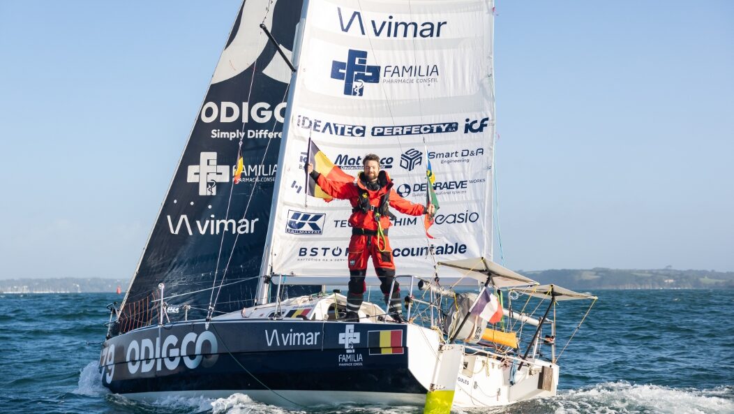 Quentin Debois completes the North Atlantic crossing in a Mini 6.50.